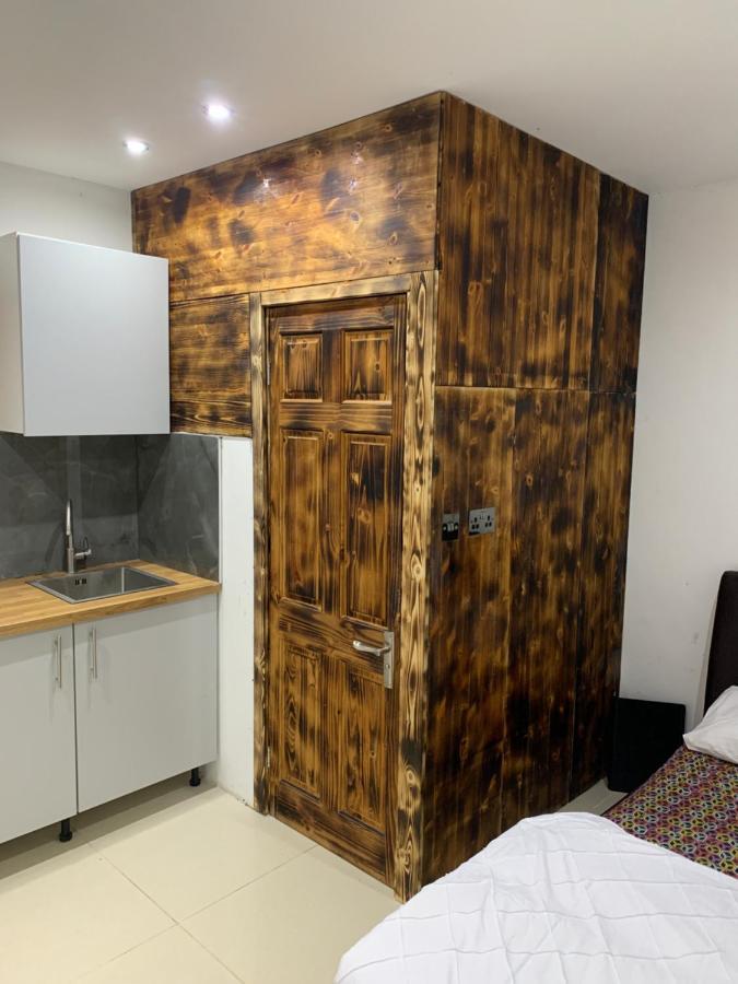 Happy House Apartment Birmingham Bagian luar foto